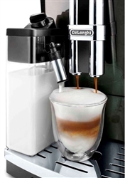 Delonghi PrimaDonna Black Deluxe Cappuccino Myric